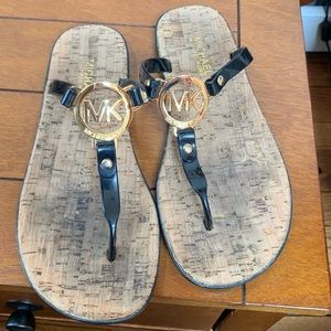 Authentic MICHAEL KORS sandals SIZE 8